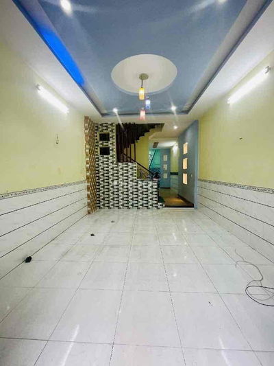 Bán Nhà Gần Chợ Gò Xoài, 3Tầng, 76m2, HxH, Nhỉnh 4,9 tỷ