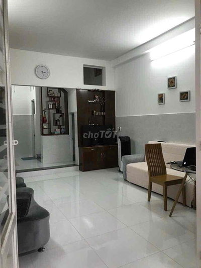 Bán nhà phạm hữu lầu - 40m- cách 50m hẻm oto,3,5ty Q7