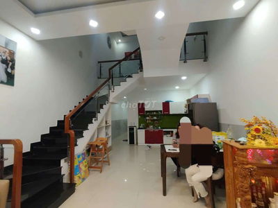 Cho thuê nhà 3 tầng full nội thất mt thanh lương hòa xuân