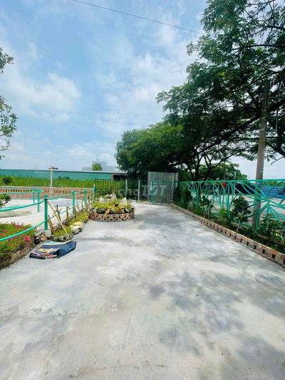 Sang nhượng mặt bằng quán gần Trường đại học mở