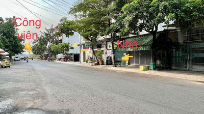 Nhà 3 lầu DT 4,5 x 20m MT chợ an sương giá 14,2 tỷ tl chính chủ