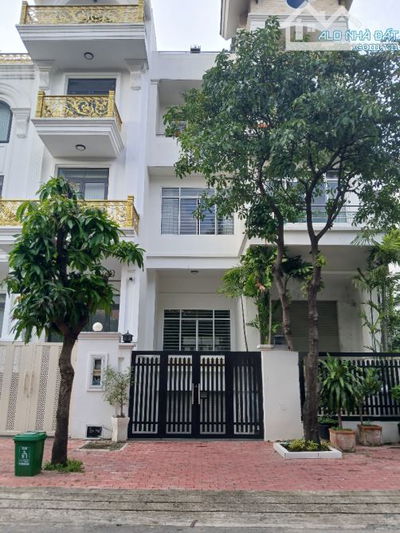 Cho thuê VP Him Lam, Tân Hưng, Q7, 7x15m giá 20 triệu