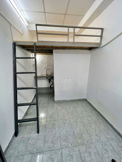 Duplex, 215 Nguyễn Xí, P26, Bình Thạnh. Gần Văn Lang, Hutech
