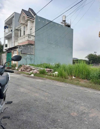 Đất 6,17 x 13 (81m2 Full thổ cư) 1/ngắn hẻm nhựa 7m,cạnh hồ cá Koi