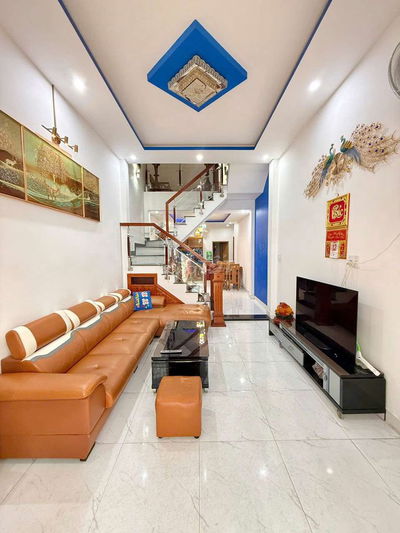 Nhà 3 tầng kiệt Nguyễn Phước Nguyên🐳
Nhà 58m2 🌿🌿
Giá 3ty790tl