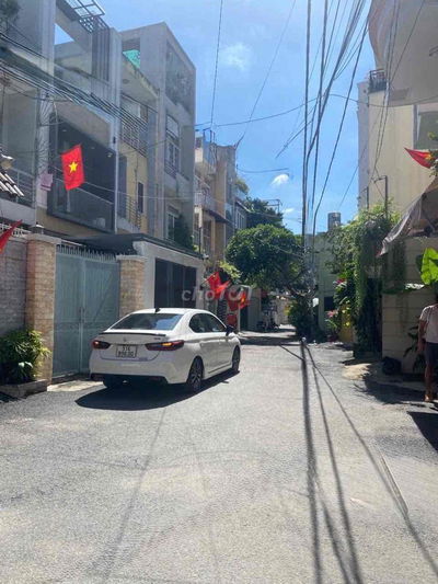 77m2! Bán nhà 4 tầng Phan Đăng Lưu, P1. Ngay ngã tư Phú Nhuận, sát Q1.
