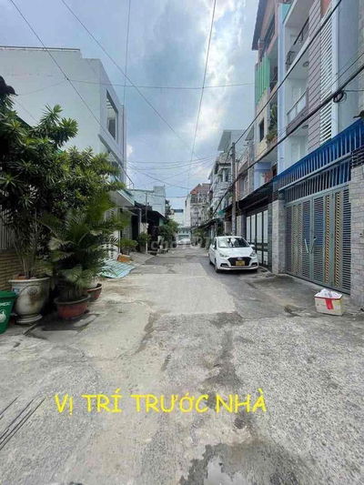 BÁN GẤP NHÀ SỔ HỒNG RIÊNB GIÁ 860TRIỆU