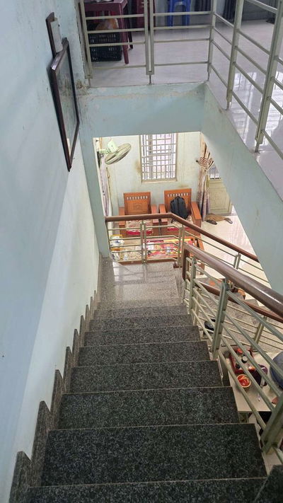 Bán nhà kiệt Châu Thị Vĩnh Tế khu phố tây sầm uất ngày đêm đông đúc