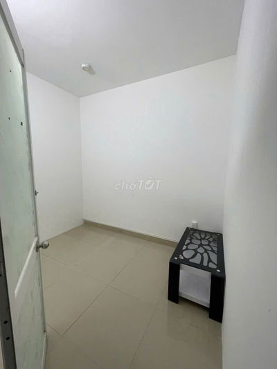 Cho thuê phòng giá rẻ trong chung cư Ngọc Phương Nam