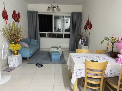 Bán căn hộ Green Town Bình Tân 68m2/ 2PN, giá 2.38 tỷ, view thoáng mát