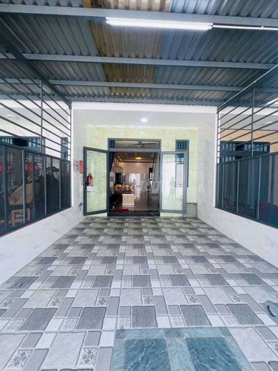 CHO THUÊ NHÀ 2PN FULL NỘI THẤT, SÂN OTO