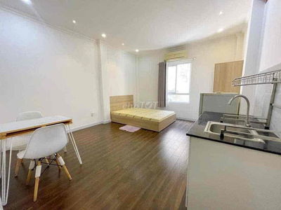 cho thuê căn hộ quận 4, gần đh Luật, cầu Kênh Tẻ, cầu Khánh Hội
