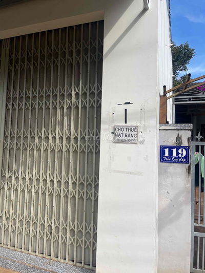 Dư mặt bằng cần cho thuê