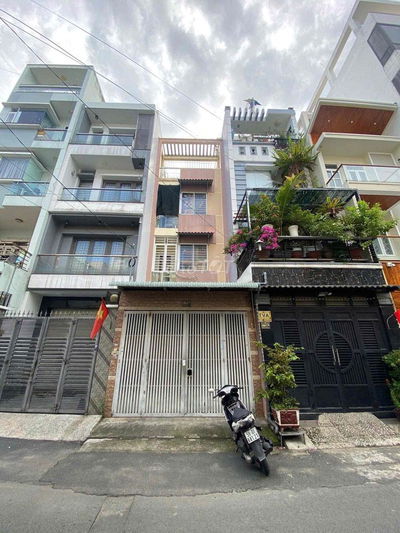 Nhà Lê Văn Quới, 70m2, 4x17m, 4 tầng, 5PN, sát mặt tiền, giá nhỉnh 7 t