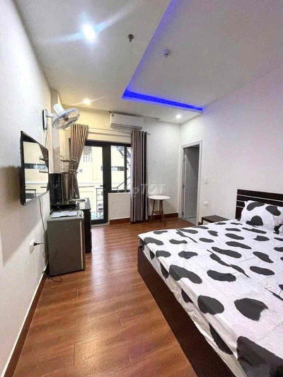 Phòng studio ban công 30m2_full nt có kèm TV_162 Hoàng Văn Thụ,PN