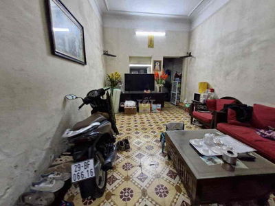 NHÀ PHỐ TRẦN KHÁT CHÂN - TRUNG TÂM QUẬN HAI BÀ - CÁCH Ô TÔ 10M - SÁT P
