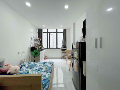 STUDIO CỬA SỔ THANG MÁY - THÍCH QUẢNG ĐỨC - PHAN XÍCH LONG - PHÚ NHUẬN
