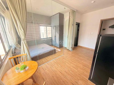 CĂN HỘ TÁCH BẾP CÓ CỬA SỔ THOÁNG MÁT NGAY TÂN BÌNH