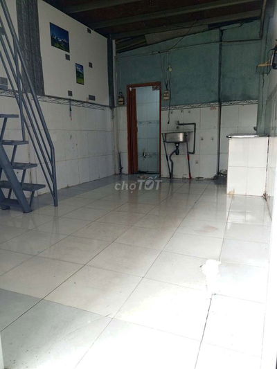 Nhà trọ có gác suốt rộng rãi