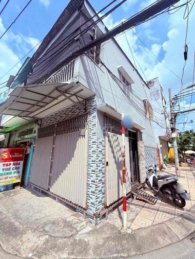 NHÀ 2 MẶT TIỀN • ĐƯỜNG XE TẢI 12M - CÓ VỈA HÈ • VỪA Ở VỪA KINH DOANH