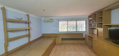 nhà ngõ 31 trần quốc hoàn 85m x4T ô tô đỗ cửa