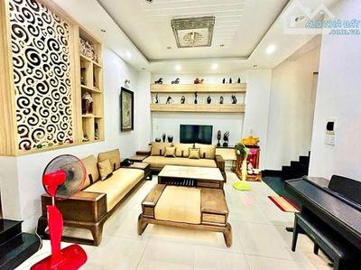 💥 NHÀ 4 TẦNG LÕI TRUNG TÂM TP – GẦN CHỢ HÀN & SÔNG HÀN – OTO NGỦ TRONG NHÀ – CỰC HIẾM BÁN
