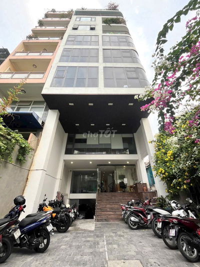 Cho Thuê Nhà MT Đường A4.Phường 12. 7X20m. Hầm 5 Tầng. Thang Máy