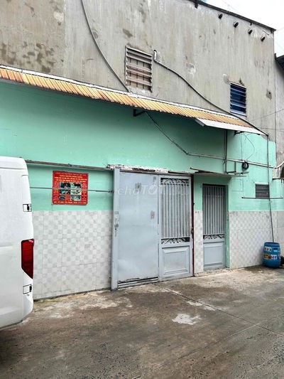 Cần cho thuê phòng trọ, có gác, có 2 phòng riêng