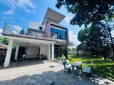 Villa đơn lập Riviera Cove Q9 DT đất 720m2 nhà thô dễ decor sổ hồng sẵn sân vườn siêu rộng giá 63tỷ
