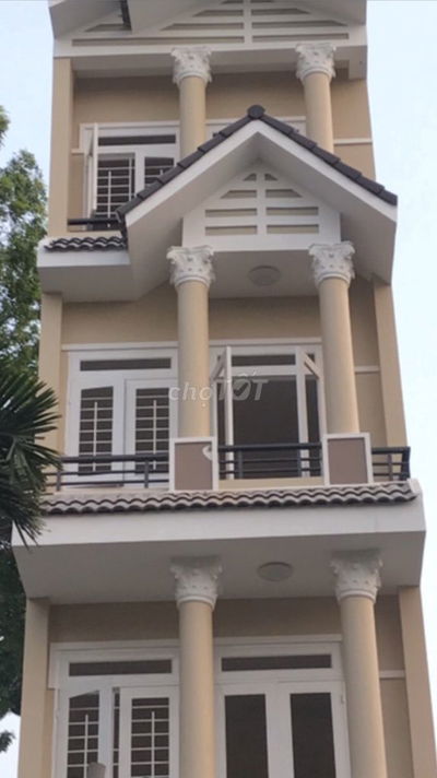 Phòng trọ có gác 20 m2 gần cộng hòa, nhà ga T3, phường (13) Tân Bình.