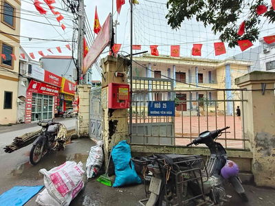 cần bán  lô đấtvthoor cư tổ 14 yên nghĩa hà đông