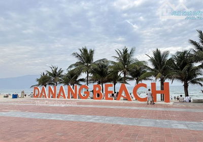 🌴 BÁN ĐẤT TẶNG NHÀ 2 TẦNG MẶT TIỀN LÊ VĂN HIẾN – TRỤC ĐI HỘI AN 🌴
