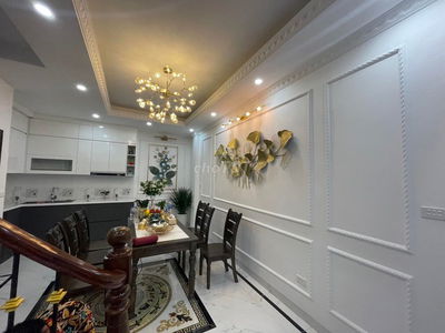 Nhà phố Liễu Giai, Ba Đình, ngay giáp hồ Tây, tiện ích đủ đầy, ở ngay