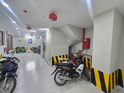 Tòa nhà 16 phòng kk, 72m2 phố Minh Khai-HBT, 2 mặt thoáng trước sau