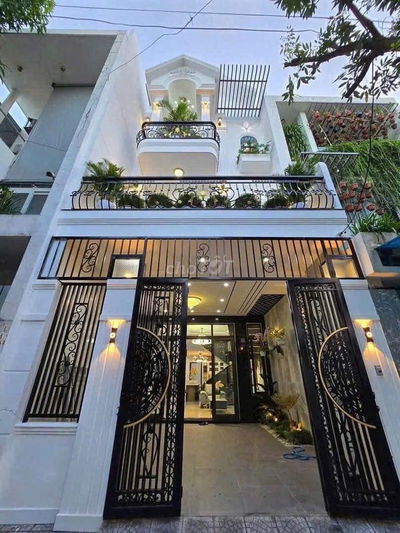 Nhà 4,5x30m Xây 1Trệt 2Lầu 4 Phòng Ngủ 5wc,Sổ Hồng Riêng,Đường Xe Hơi