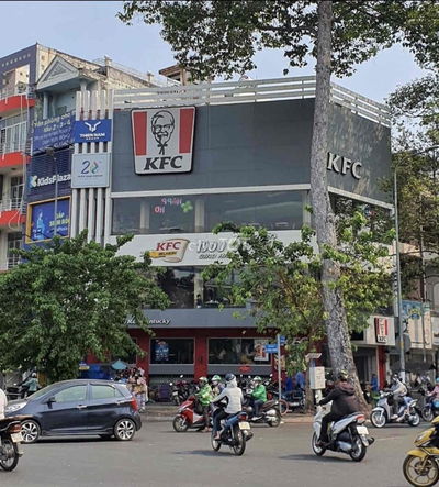 Bán Gấp Mặt Tiền Đường Hoa Ngay Phan Xích Long, DT: 5x16m, 4 Tầng mới