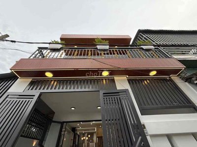 Biệ thự mini chỉ 4ty550