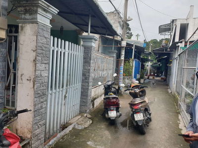 bán nhà cấp 4