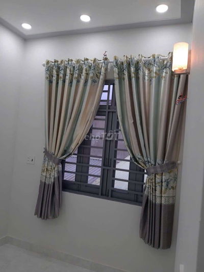 Nhà Phạm Văn Chiêu 13x4m chia 2 căn đều 1 lầu dt 6.6x4m mỗi căn