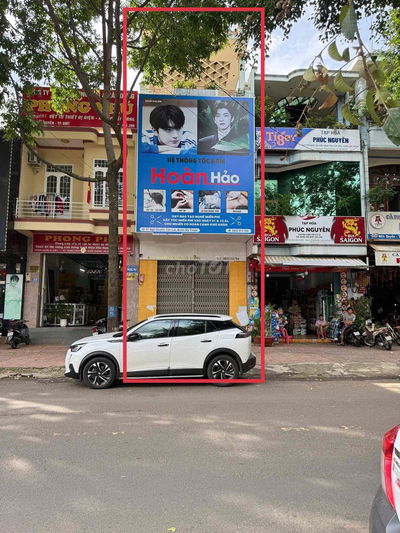 Nhà 3 Lầu Mặt Tiền Ngô Quyền Đối Diện Hoa Viên