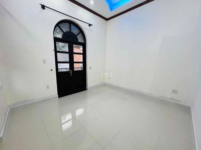 Nhà cho thuê P.Bửu Hoà,Bùi Hữu Nghĩa 140m2 full nội thất 4PN giá 10tr