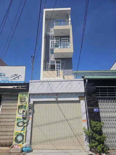Nhà mặt kinh doanh tốt, Khu dân cư đông đúc, An ninh