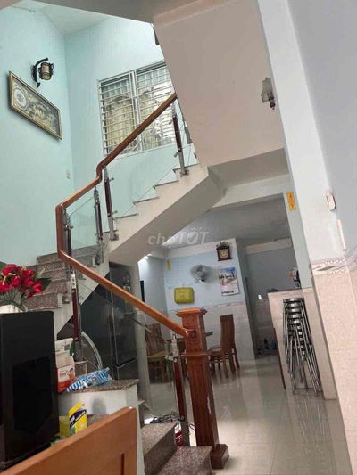 🌻🌻🌻BÁN NHÀ 2 tầng rưỡi Phó ĐỨC CHÍNH KIỆT 3M
