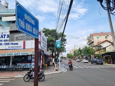 Bán nhà đường Thủ Khoa Huân đoạn đẹp nhất Phan Thiết