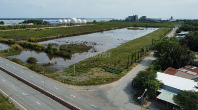 Bán đất 11.050m2 góc 2MT ĐT 830, KCN Tân Tập, Cảng quốc tế Long An