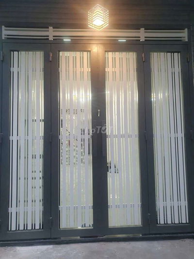 Bán nhà hẻm 137 âu dương lân Q8 vị trí siêu đẹp, sát hẻm xe hơi