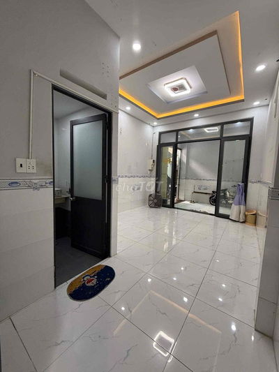 Nhà bán DT 3,7x11,5 . 1 lầu 2 p.3 Tolet Ba Đình P.Chánh Hưng P9 Q8
