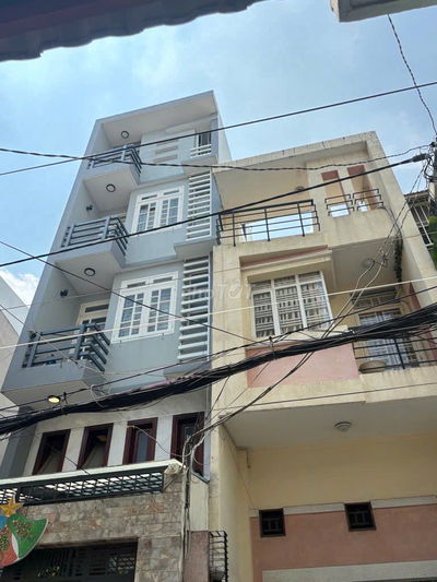 BÁN GẤP CHDV 5 TẦNG - HUỲNH VĂN BÁNH- HẺM XE TẢI- SÁT MẶT TIỀN- 85 M2