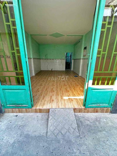 Trệt lầu 4*10; 2pn Rẻ chốt lẹ có ban công mát mẻ