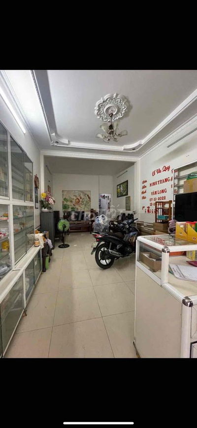 Cho Thuê Nhà Mặt Tiền Đường Thông TCH16.Q12.Dt:4x17m 2 Lầu 3pn2wc
